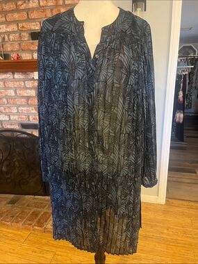 Garnet Hill Navy and Black Leaf-Print Long-Sleeve Dress